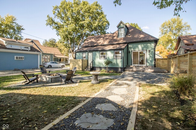 Building Photo - 1383 Cherry St