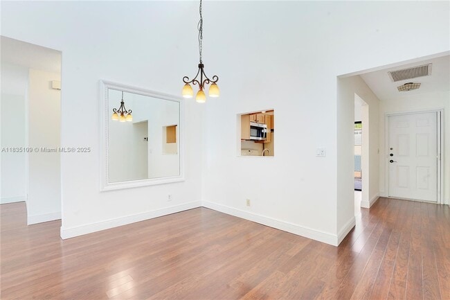 Building Photo - 244 Pleasant Wood Dr