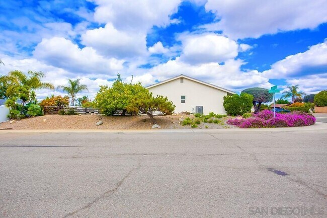 Building Photo - 16720 Callado Ct