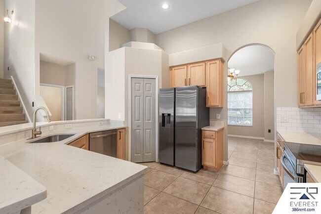 Building Photo - 60 Brigadoon Ln