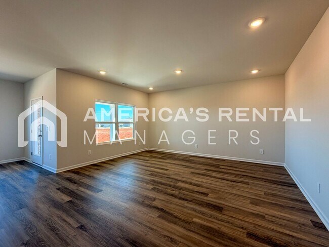 Building Photo - New Construction Home for Rent!