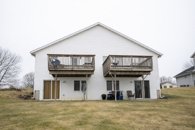 Building Photo - 1601 Moline St