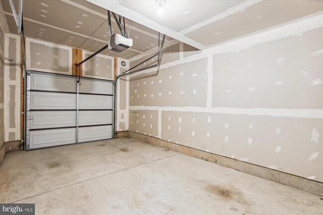 Building Photo - 13411 Launders St