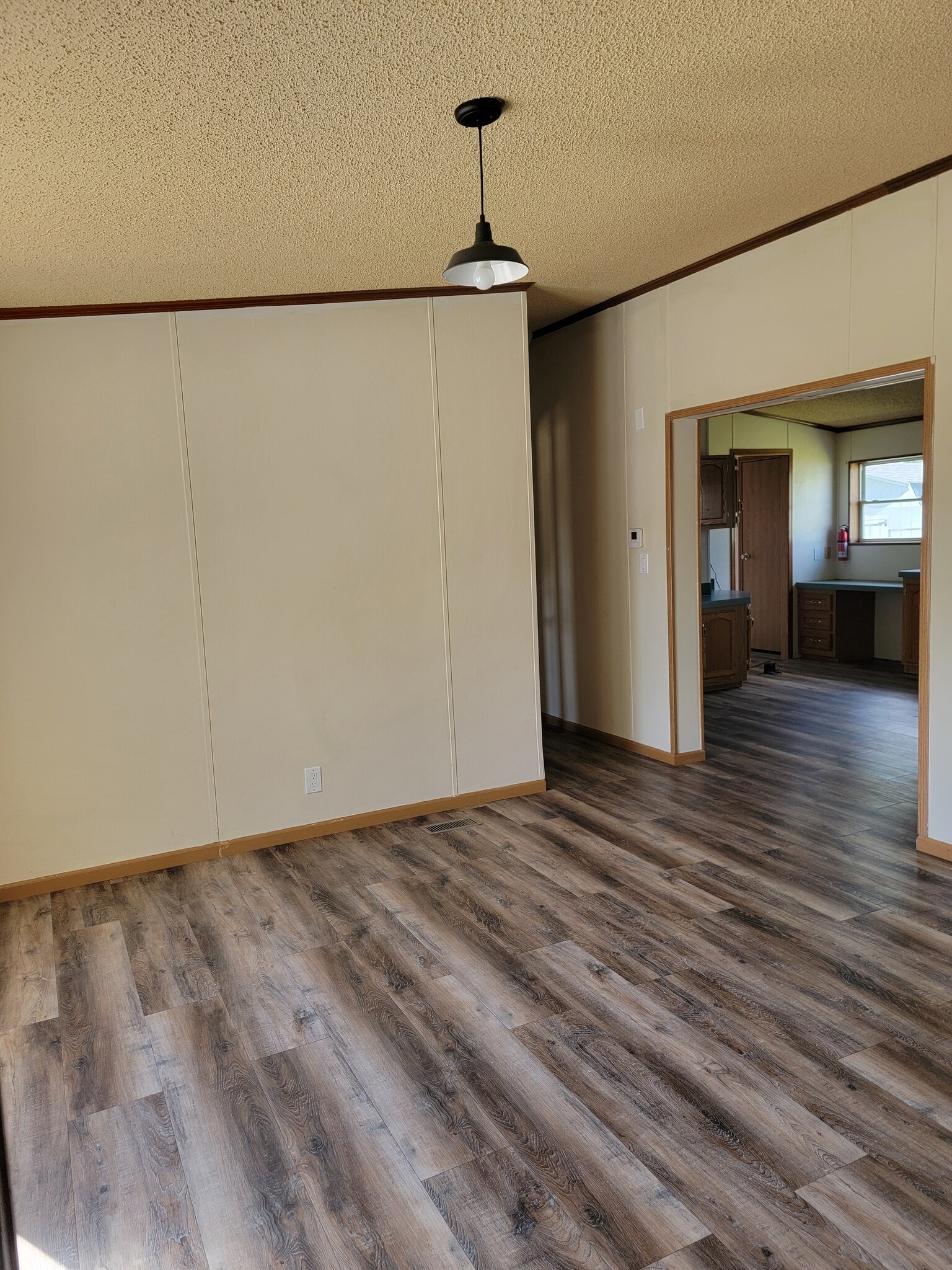 Dining room off Kitchen - 235 16th Ave NW