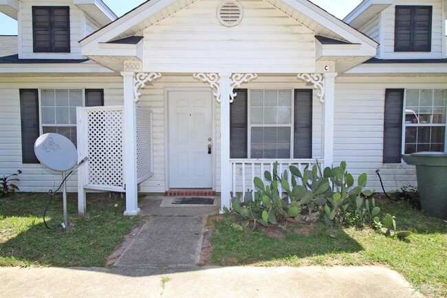 Primary Photo - 5600 W Shore Dr