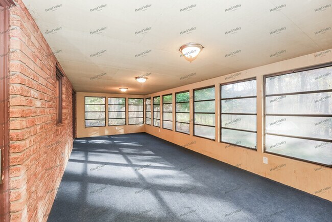 Building Photo - 4331 Provens Dr