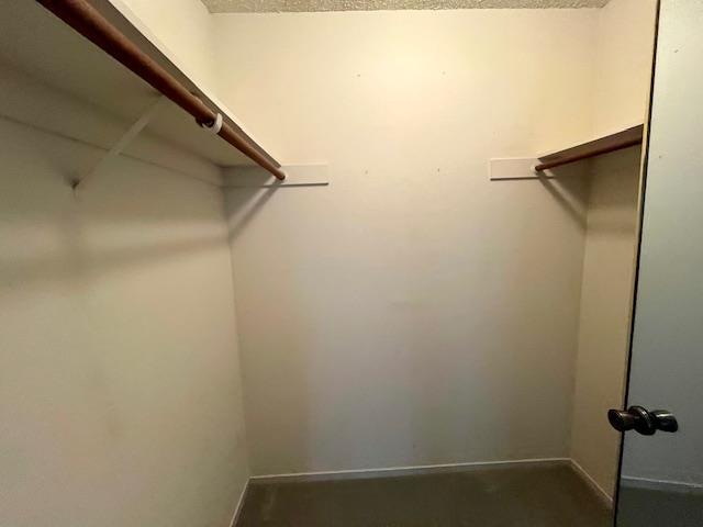 Building Photo - 415 Piccadilly Pl