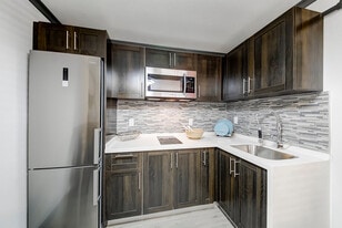 Building Photo - Ogden Executive