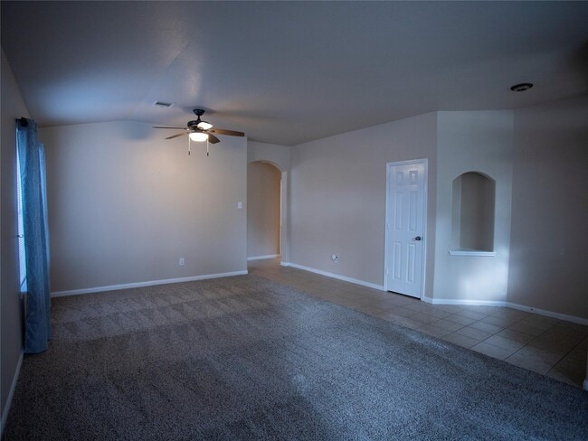 Building Photo - 16714 Mallory Bridge Dr