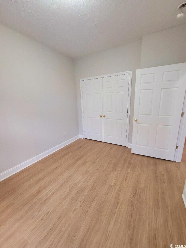 Building Photo - 112 Westhaven Dr