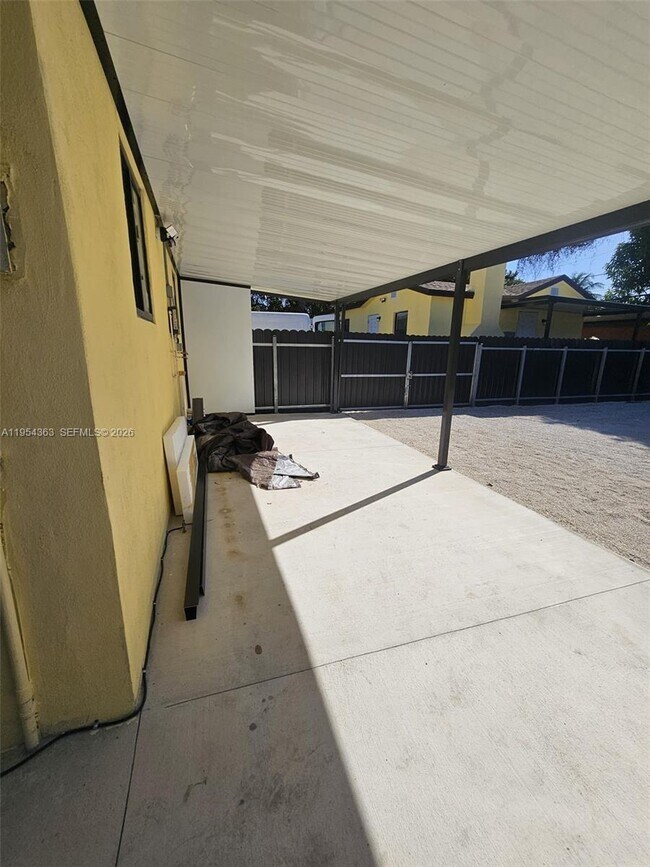 Building Photo - 1148 NW 100th St