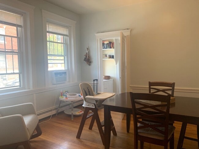 Building Photo - 224 Jamaicaway