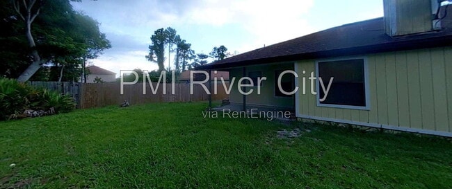 Building Photo - 1670 Rusty Rail Rd