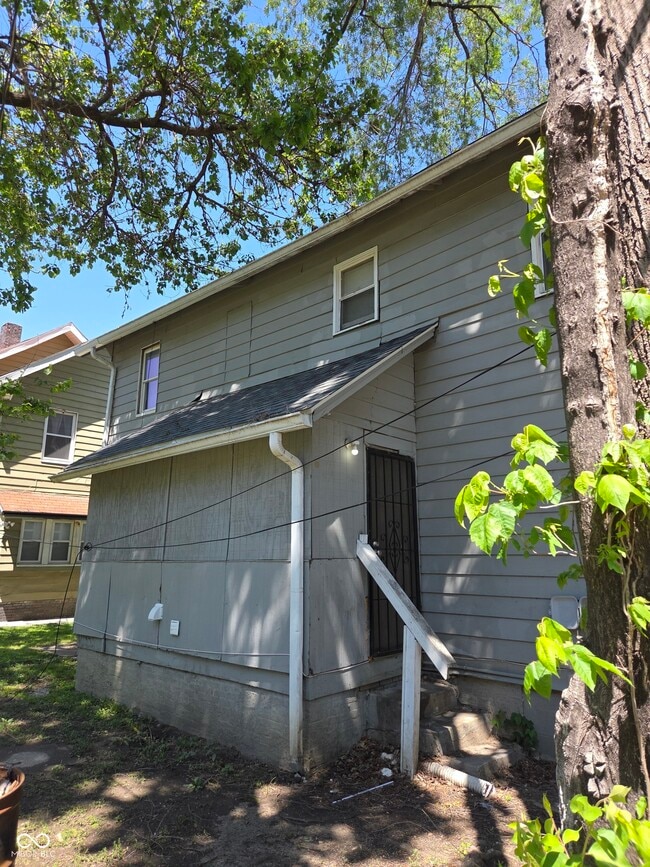 Building Photo - 143 W 35th St