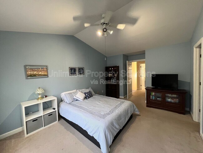 Building Photo - 5813 Wrightsville Ave