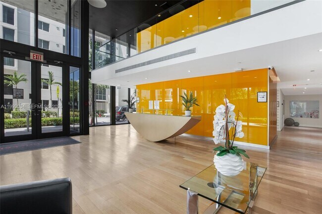 Building Photo - 201 SW 17th Rd