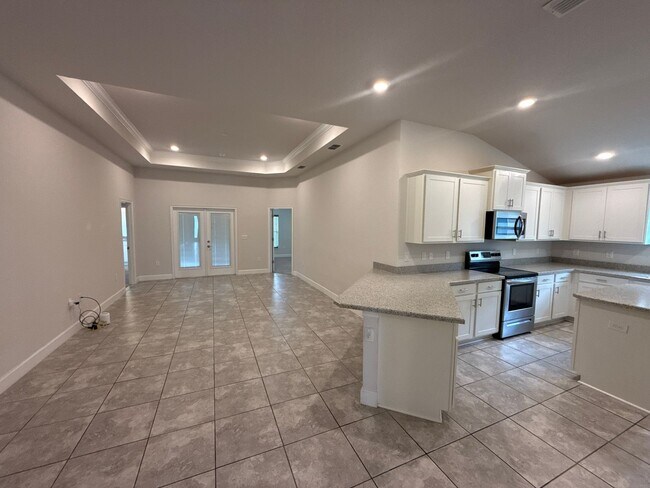 Building Photo - Truly Stunning 4-bedroom, 3-bathroom, 2 car garage in the beautiful new community of Villimar