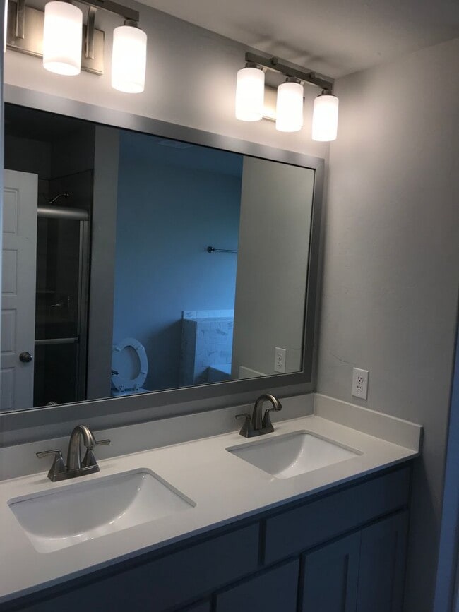 Building Photo - First Month Free!