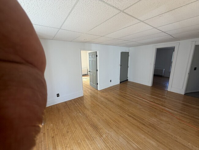 Building Photo - 1517 11th Ave S