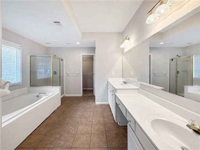 Building Photo - 3644 Willbrooke Run