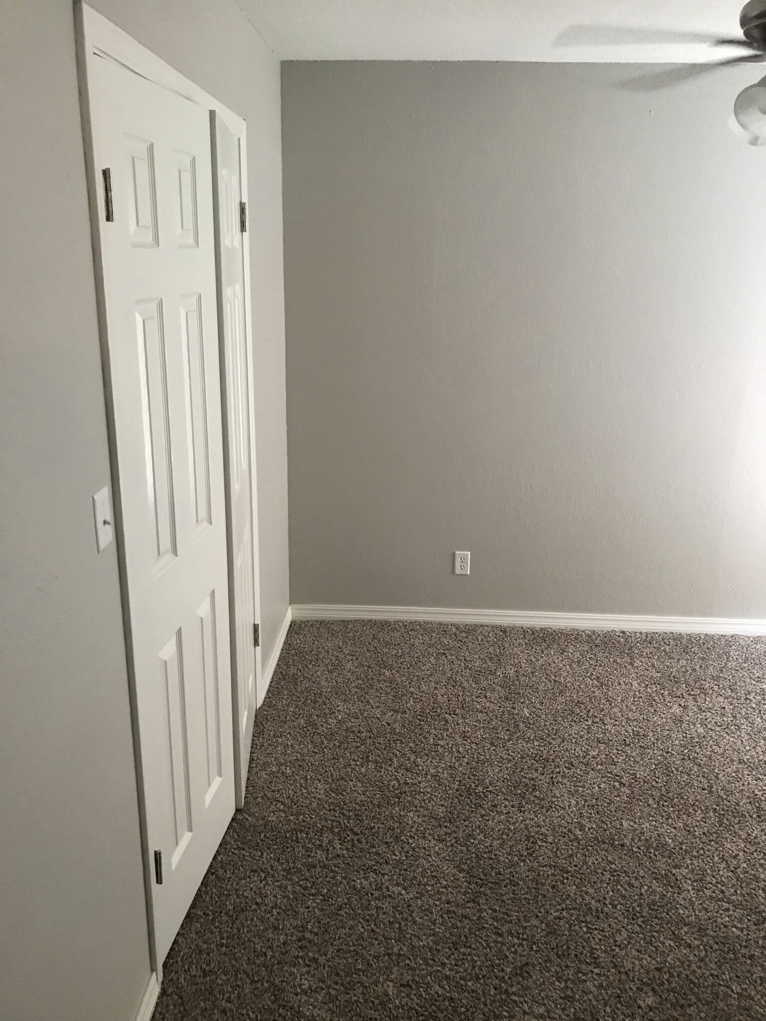 Building Photo - 825 Hardy Springs Cir