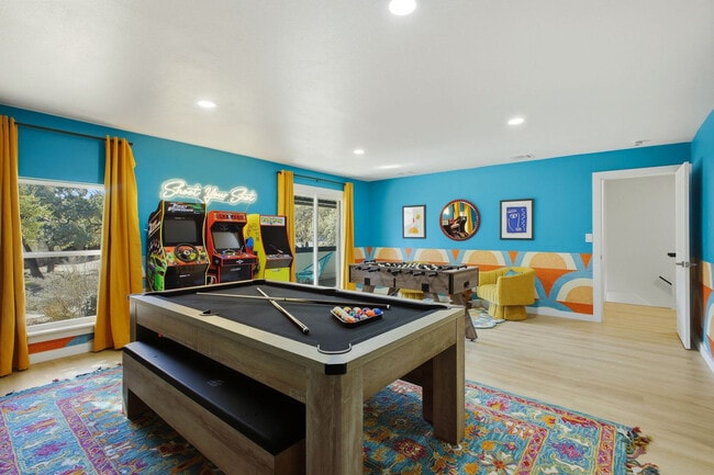 Building Photo - 5422 Lancashire Dr