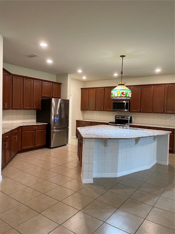 Building Photo - 12137 Sumter Dr