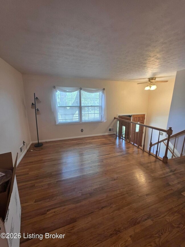 Building Photo - 12217 Ledges Dr