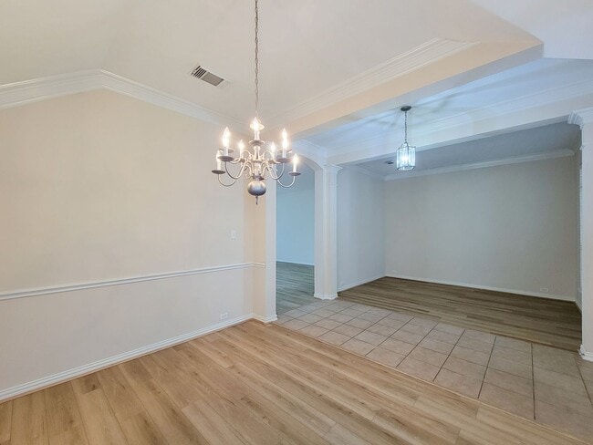 Building Photo - Stunning 3-Bedroom Dream Home in a Quiet Cul-de-Sac!