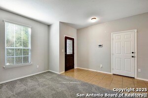 Building Photo - 1447 Kedros