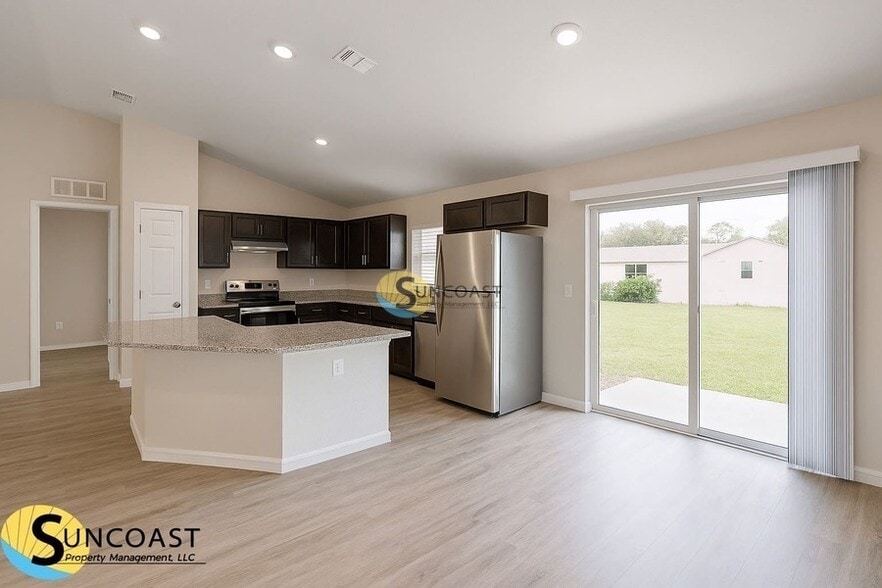 Building Photo - 13 Sellner Pl