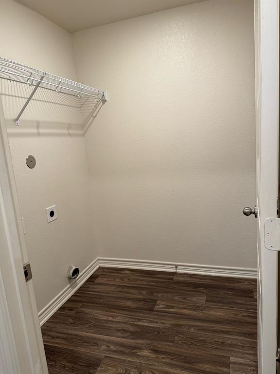 Building Photo - 532 Fox Glen Trl