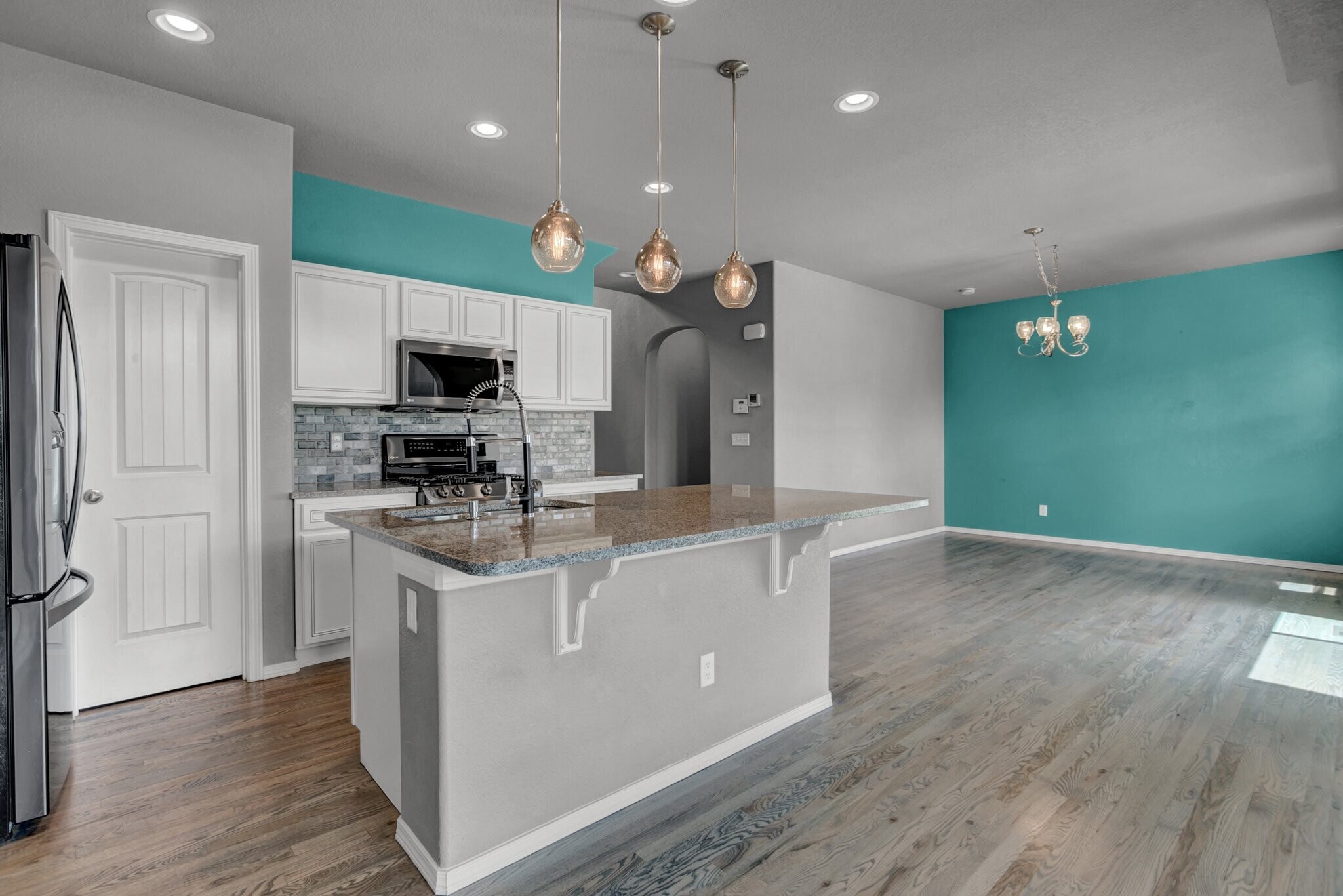 kitchen/dining - 7272 Jagged Rock Cir