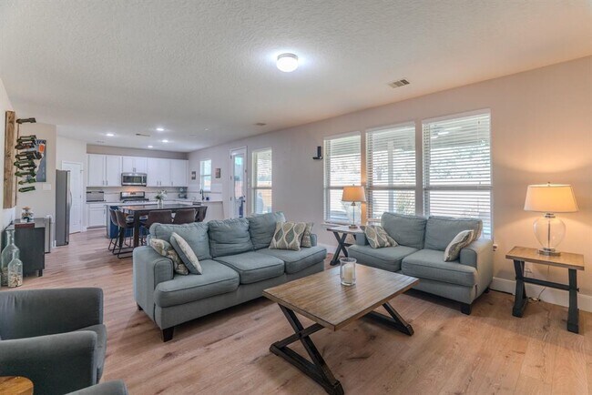 Building Photo - 2907 Coastal Prairie Ln