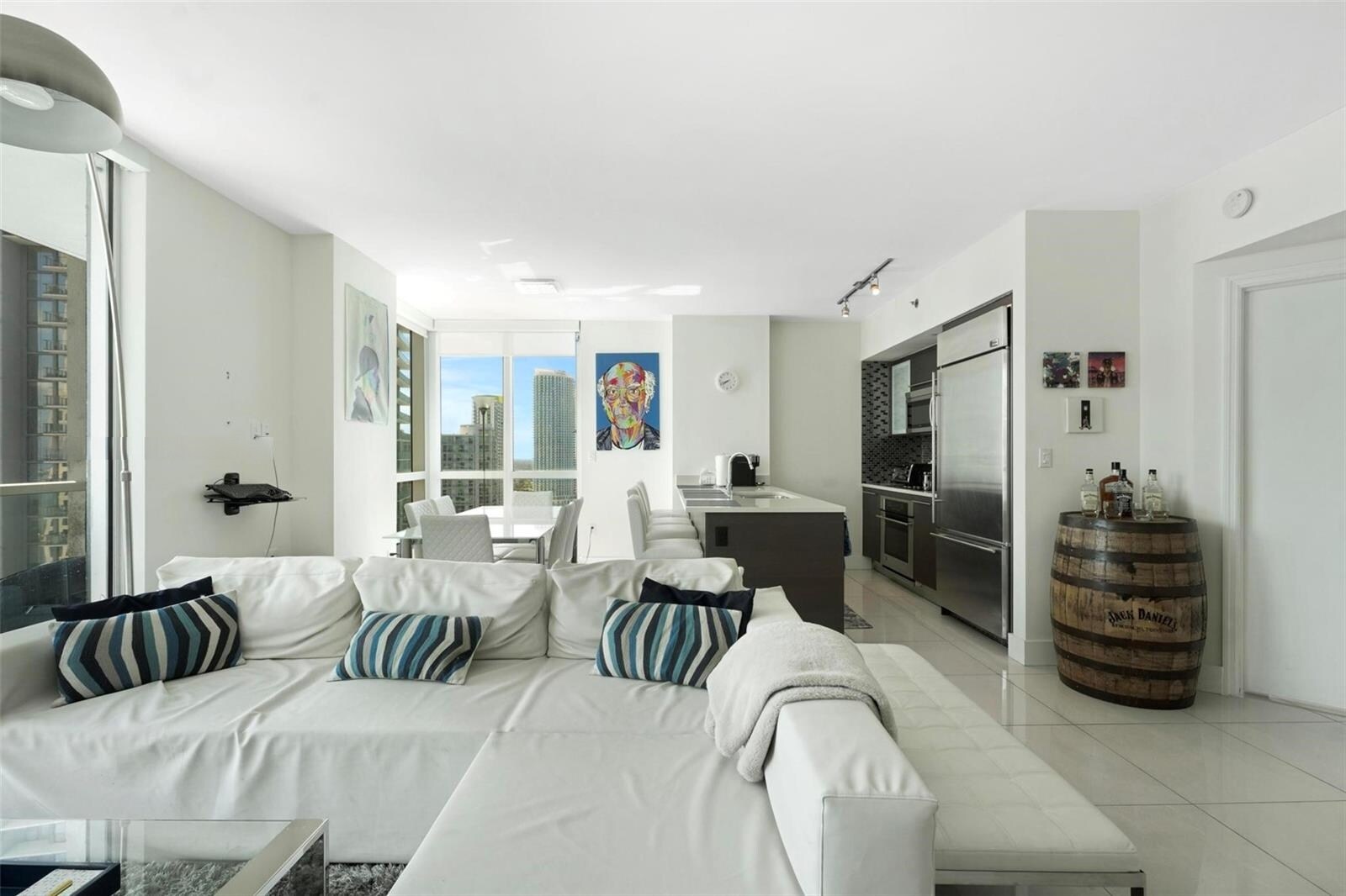 Building Photo - 55 SE 6th St