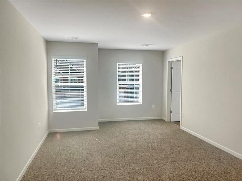 Building Photo - 55 Rustin Rdg
