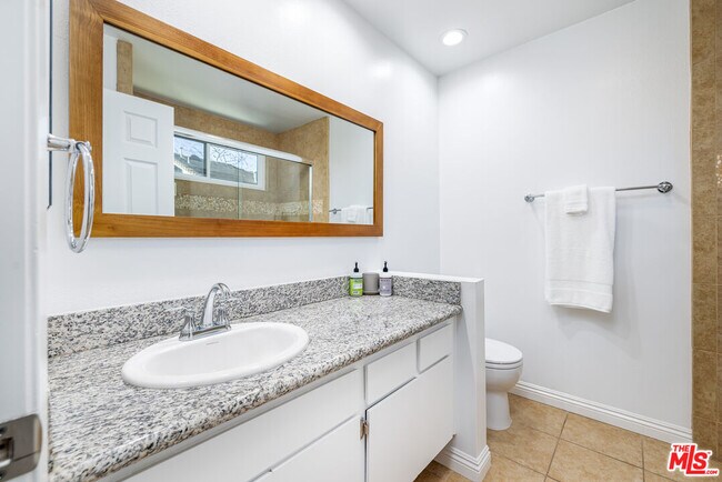 Building Photo - 29202 Heathercliff Rd