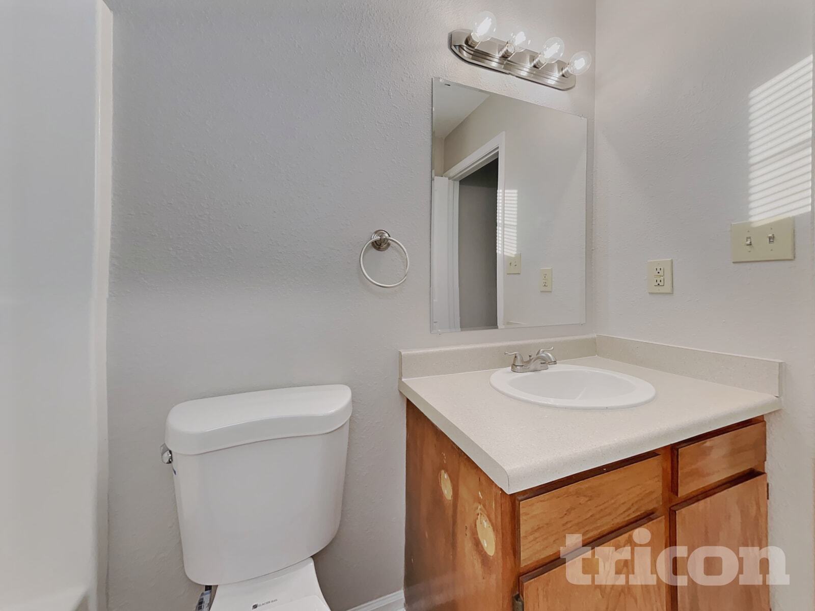 Building Photo - 7114 Harness Lakes Dr