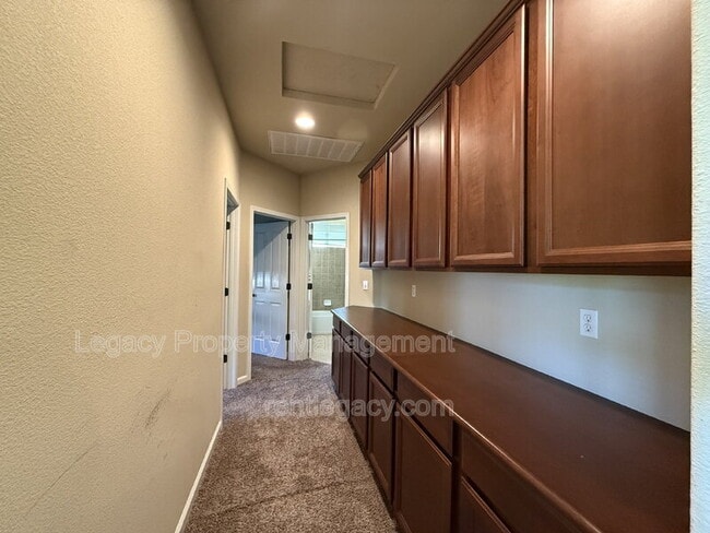 Building Photo - 12025 Mandolin Way