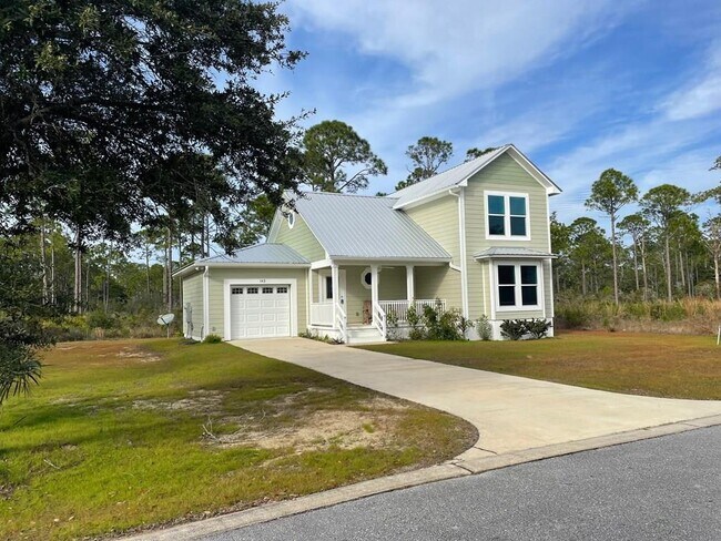 Primary Photo - 143 Reef Dr