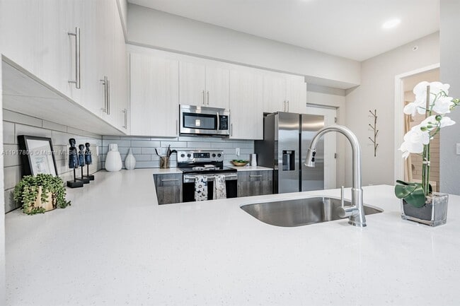 Building Photo - 9155 NW 57th St