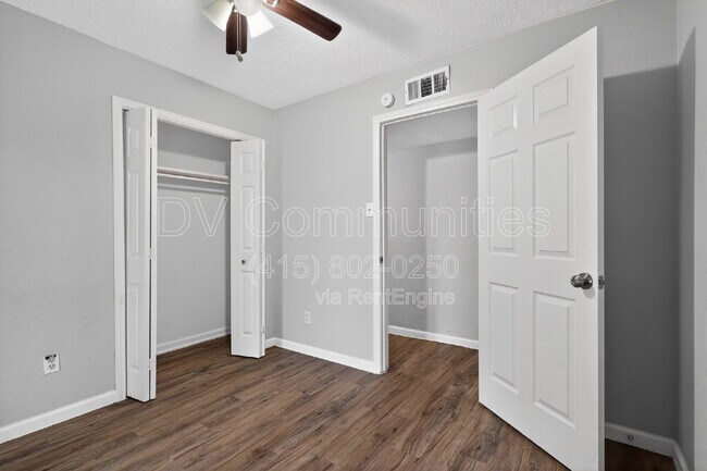 Building Photo - 14630 Edenglen Dr