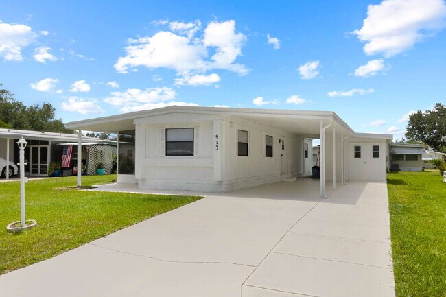 Building Photo - Affordable 2BR/1BA in Orange Blossom section of The Villages