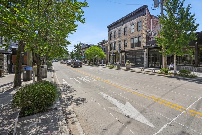Building Photo - 34 Main St