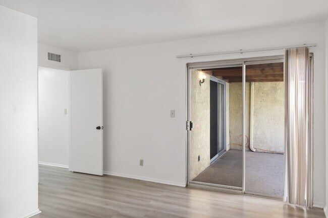 Building Photo - Gated Anaheim 3 Bedroom Home | Attached 2-Car Garage | Central A/C