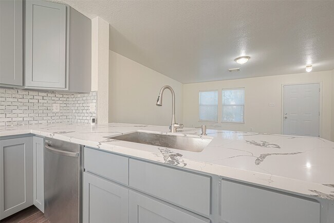 Building Photo - 19839 Rustic Lake Ln