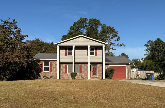 Primary Photo - 946 Rim Rd
