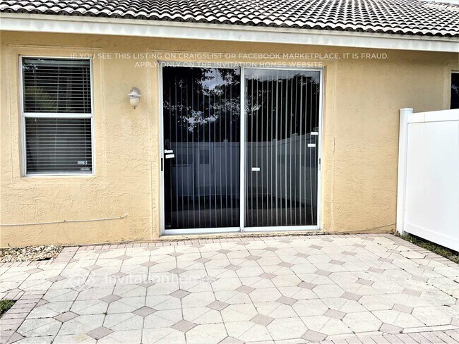 Building Photo - 1140 NW 184th Terrace