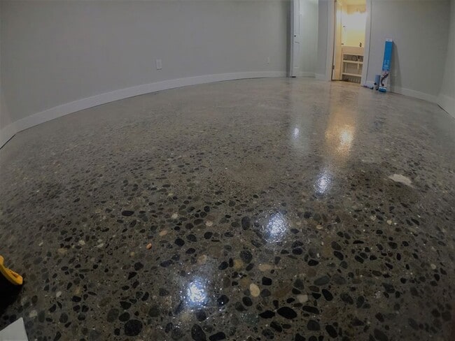 Building Photo - 1844 S 250th Pl