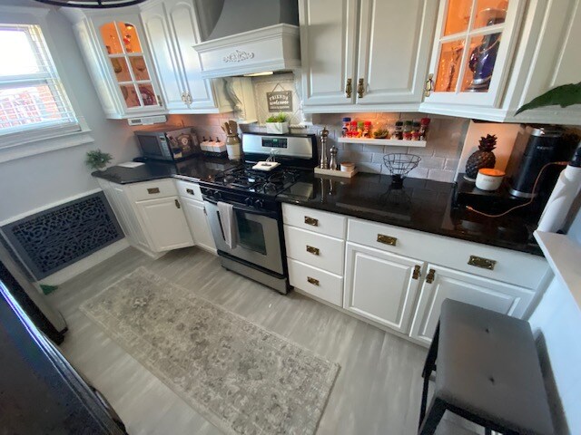 Building Photo - 245-29 76th Ave